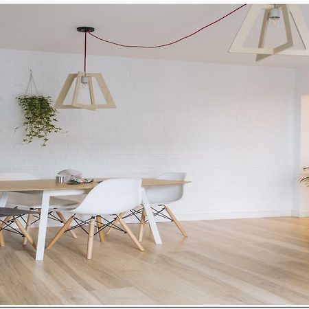 Spacious, Lovely, Bright Apartment In The Old Town Bucharest Exterior photo