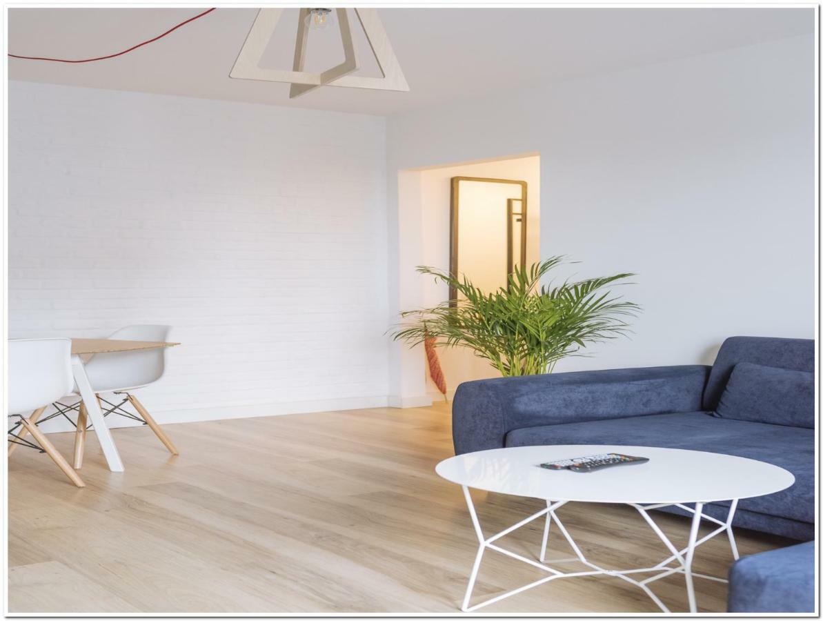 Spacious, Lovely, Bright Apartment In The Old Town Bucharest Exterior photo