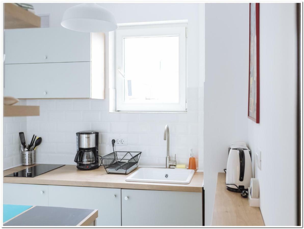 Spacious, Lovely, Bright Apartment In The Old Town Bucharest Exterior photo